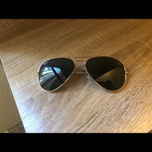 Ray Bans Aviator Sunglasses